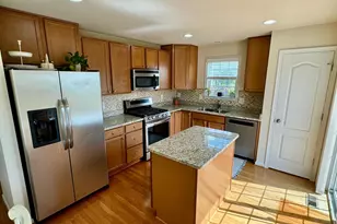 2874 Chinkapin Oak Ln, Woodbridge, VA 22191 - Photo 18