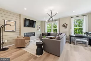 3801 Shale Ridge Rd, Woodbridge, VA 22193 - Photo 10