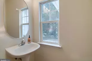 10036 Pentland Hills Way, Bristow, VA 20136 - Photo 4