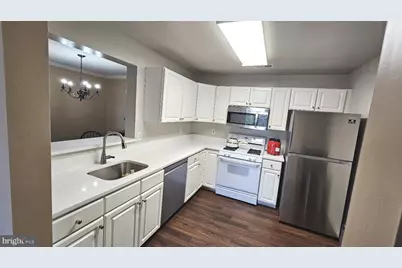 1037 Gardenview Loop #302, Woodbridge, VA 22191 - Photo 8