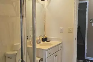 1037 Gardenview Loop, Woodbridge, VA 22191 - Photo 6