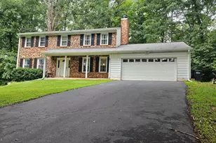 13402 Carrageen Dr, Manassas, VA 20112 - Photo 2