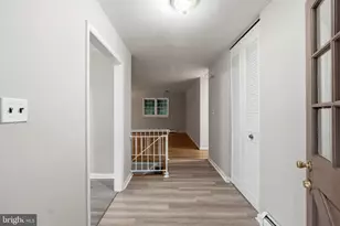 14391 Orange Ct, Woodbridge, VA 22191 - Photo 4