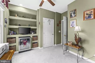 5777 Waterloo Bridge Cir, Haymarket, VA 20169 - Photo 34