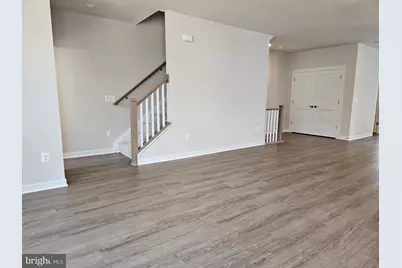13721 Cobble Loop, Woodbridge, VA 22193 - Photo 8