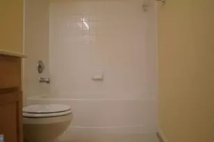 2554 Miranda Ct, Woodbridge, VA 22191 - Photo 14