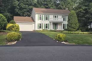 12546 Cavalier Dr, Woodbridge, VA 22192 - Photo 1