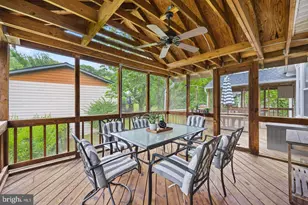13501 Kelmont Ct, Woodbridge, VA 22193 - Photo 18