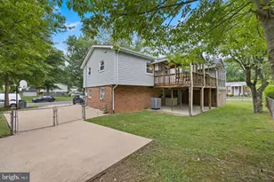 13501 Kelmont Ct, Woodbridge, VA 22193 - Photo 38