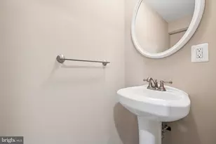 3610 Wharf Ln, Triangle, VA 22172 - Photo 28