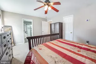 15575 Catamaran Ct, Montclair, VA 22025 - Photo 24