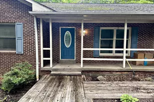 11026 Wooldridge Dr, Manassas, VA 20111 - Photo 2