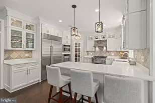 7671 Hamelin Ln, Gainesville, VA 20155 - Photo 6