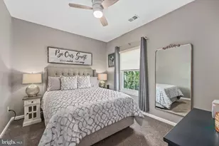 7671 Hamelin Ln, Gainesville, VA 20155 - Photo 32
