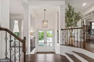 7671 Hamelin Ln, Gainesville, VA 20155 - Photo 1