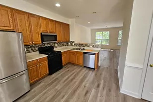 13036 Taxi Dr, Woodbridge, VA 22193 - Photo 14