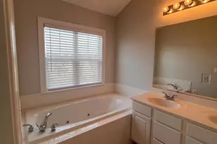 8234 Glade Bank Dr, Manassas, VA 20111 - Photo 12
