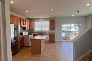 8234 Glade Bank Dr, Manassas, VA 20111 - Photo 6