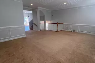 8234 Glade Bank Dr, Manassas, VA 20111 - Photo 4