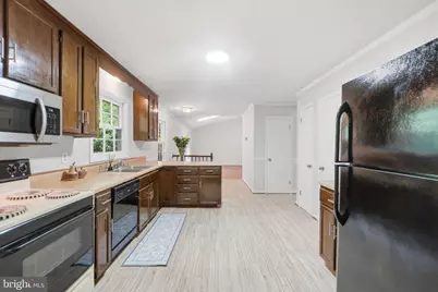 6090 River Forest Drive, Manassas, VA 20112 - Photo 10
