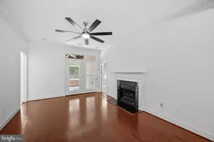 7065 Heritage Hunt Dr, Gainesville, VA 20155 - Photo 24