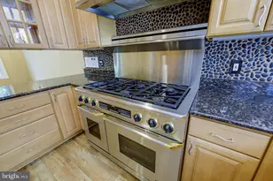 4689 Occoquan Overlook, Woodbridge, VA 22192 - Photo 24