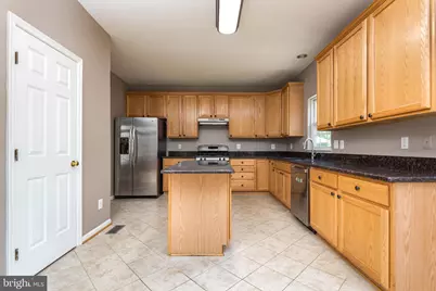 15121 Toccoa Court, Gainesville, VA 20155 - Photo 8