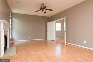 15121 Toccoa Ct, Gainesville, VA 20155 - Photo 14