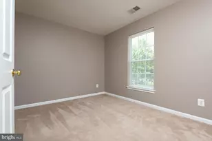 15121 Toccoa Ct, Gainesville, VA 20155 - Photo 34