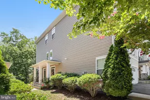 1567 Renate Dr, Woodbridge, VA 22192 - Photo 6