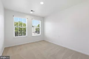 10241 Aqua View Ct, Nokesville, VA 20181 - Photo 26