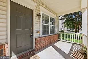 11127 Wortham Crest Cir, Manassas, VA 20109 - Photo 4