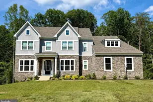 8724 Classic Lakes Wy, Nokesville, VA 20181 - Photo 1
