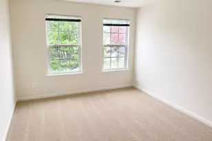 12489 Pfitzner Ct, Woodbridge, VA 22192 - Photo 18
