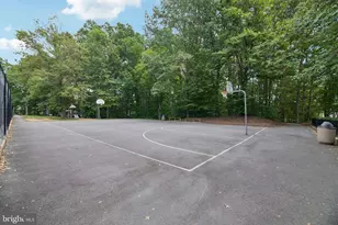 2841 Chablis Cir, Woodbridge, VA 22192 - Photo 38