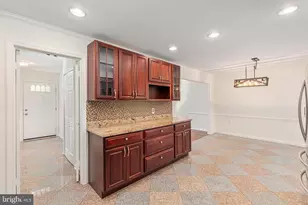 12877 Valleywood Dr, Woodbridge, VA 22192 - Photo 14