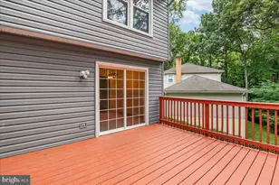 12877 Valleywood Dr, Woodbridge, VA 22192 - Photo 46