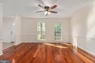 12877 Valleywood Dr, Woodbridge, VA 22192 - Photo 6