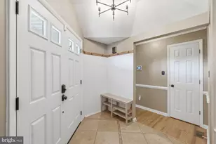 15010 Rolling Ridge Rd, Haymarket, VA 20169 - Photo 4