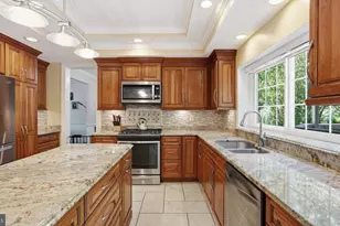 13176 Oak Farm Dr, Woodbridge, VA 22192 - Photo 10