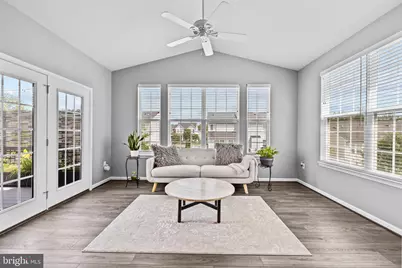 16009 Crossed Talons Road, Woodbridge, VA 22193 - Photo 10