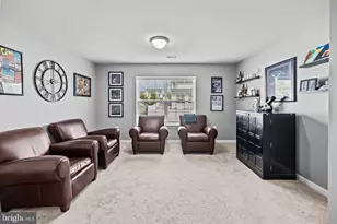 16009 Crossed Talons Rd, Woodbridge, VA 22193 - Photo 30