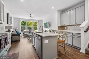 2590 Neabsco Common Pl, Woodbridge, VA 22191 - Photo 12