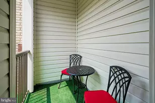 2590 Neabsco Common Pl, Woodbridge, VA 22191 - Photo 26