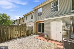 15011 Cherrydale Dr, Woodbridge, VA 22193 - Photo 30