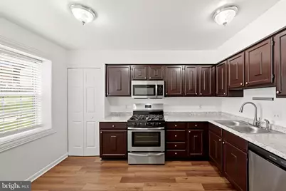 15011 Cherrydale Drive, Woodbridge, VA 22193 - Photo 8