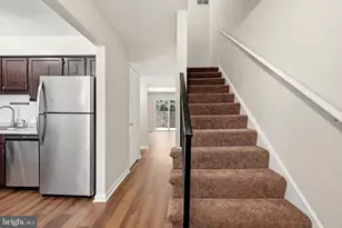 15011 Cherrydale Dr, Woodbridge, VA 22193 - Photo 6