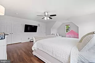15801 Aerial View Rd, Woodbridge, VA 22193 - Photo 8