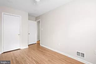 14382 Berkshire Dr, Woodbridge, VA 22193 - Photo 16
