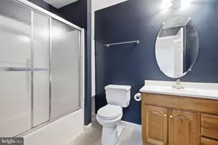 8016 Towering Oak Way, Manassas, VA 20111 - Photo 32